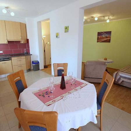 Apartment Luzia Banjole Eksteriør billede