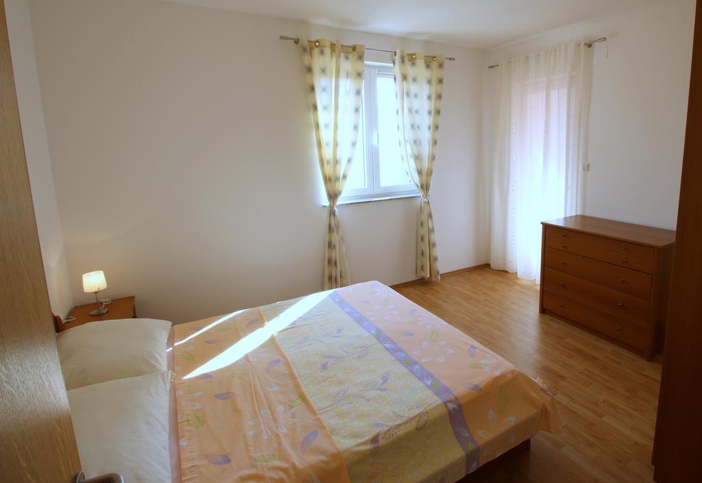 Apartment Luzia Banjole Eksteriør billede