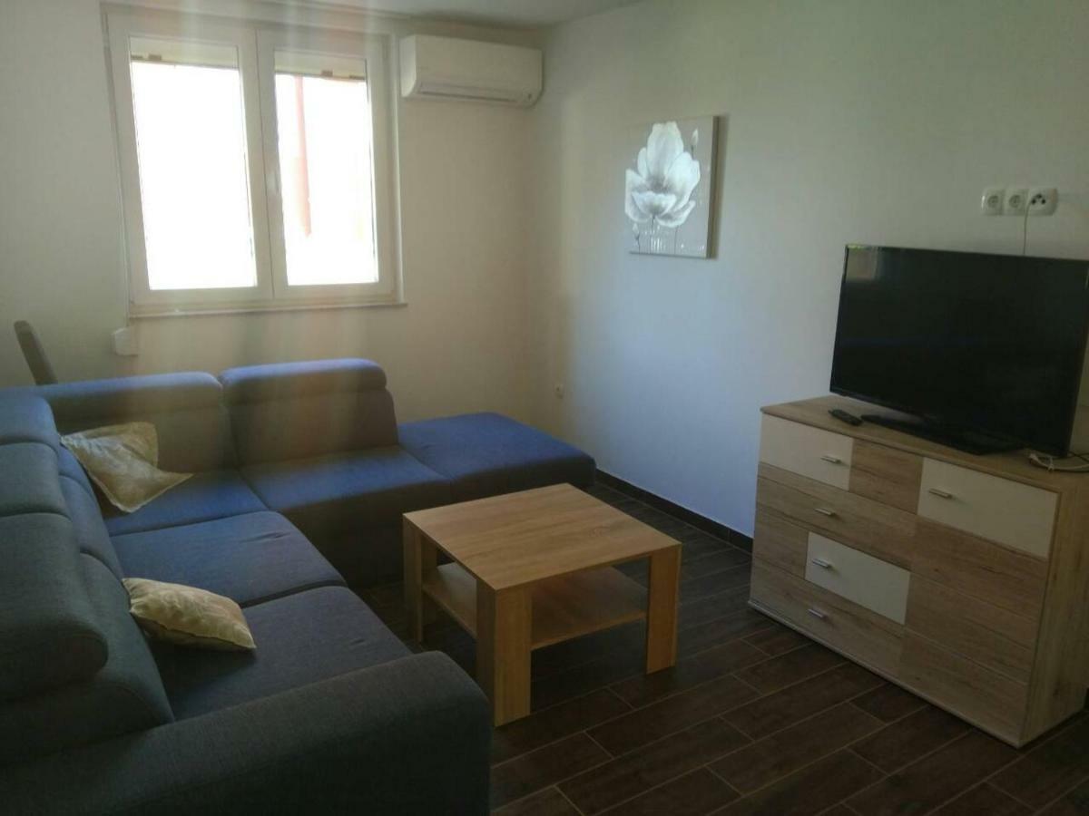 Apartment Luzia Banjole Eksteriør billede